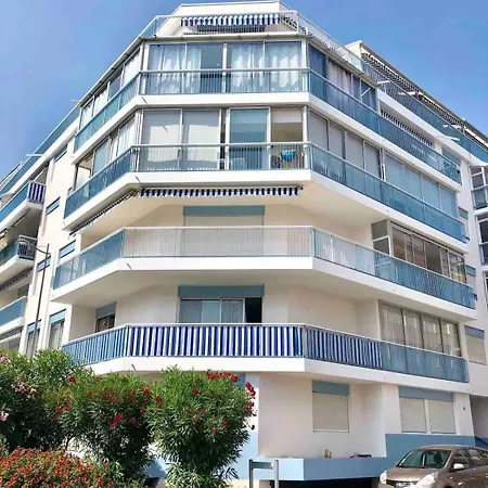 Neuf Avec Balcon, A 100 M De La Vallauris